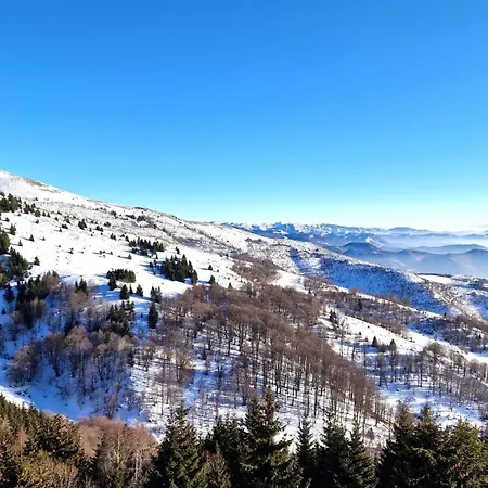 Sunny Hill Kop - Luxury Mountain View Apartament