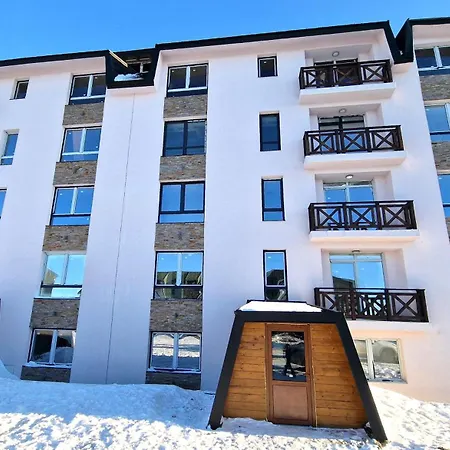 Sunny Hill Kop - Luxury Mountain View Apartament *