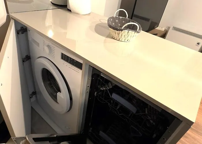 Sunny Hill Kop - Luxury Mountain View *